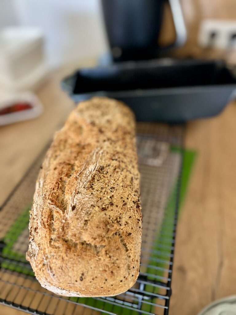 dinkel amaranth brot 02.jpeg