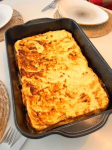 Topfenauflauf mit Marillenröster